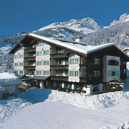 Alpen Hotel Corona Vigo di Fassa Exterior foto